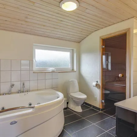 Susan - 600m From The Sea In Nw Jutland By Interhome Prázdninový dům *