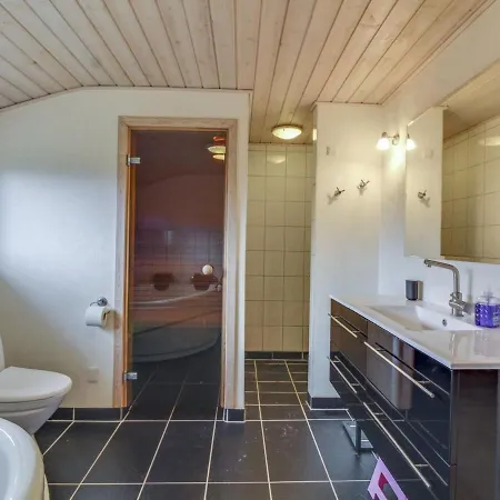 Prázdninový dům Susan - 600m From The Sea In Nw Jutland By Interhome *