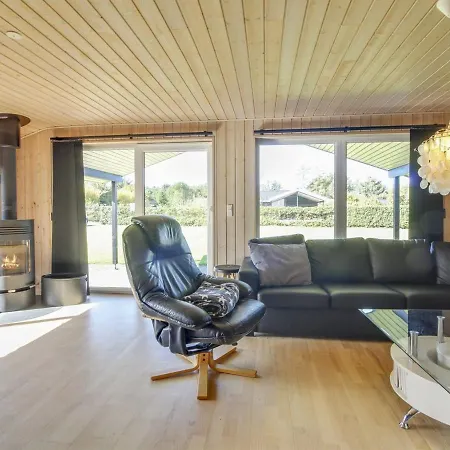 Susan - 600m From The Sea In Nw Jutland By Interhome * Løkken